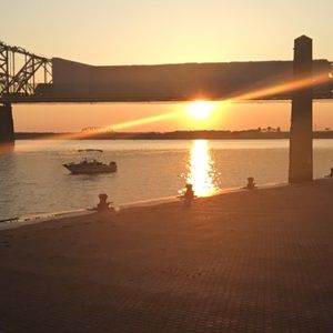 Meet your Posher, Danashia